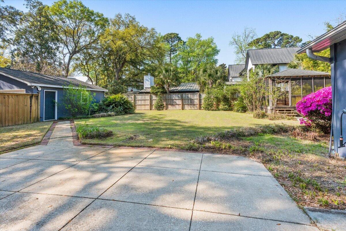1409 Barbara Street Mount Pleasant, SC 29464 - Photo 7 of 29 19-DSC_0429