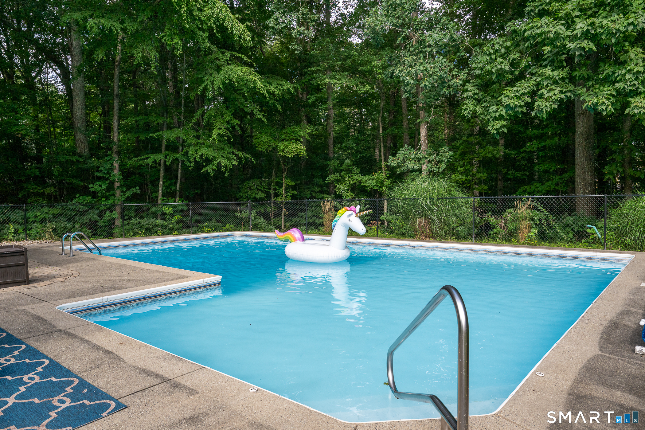 98 Dean Road East Lyme, CT 06333 - Photo 34 of 39 Gallery Image 34