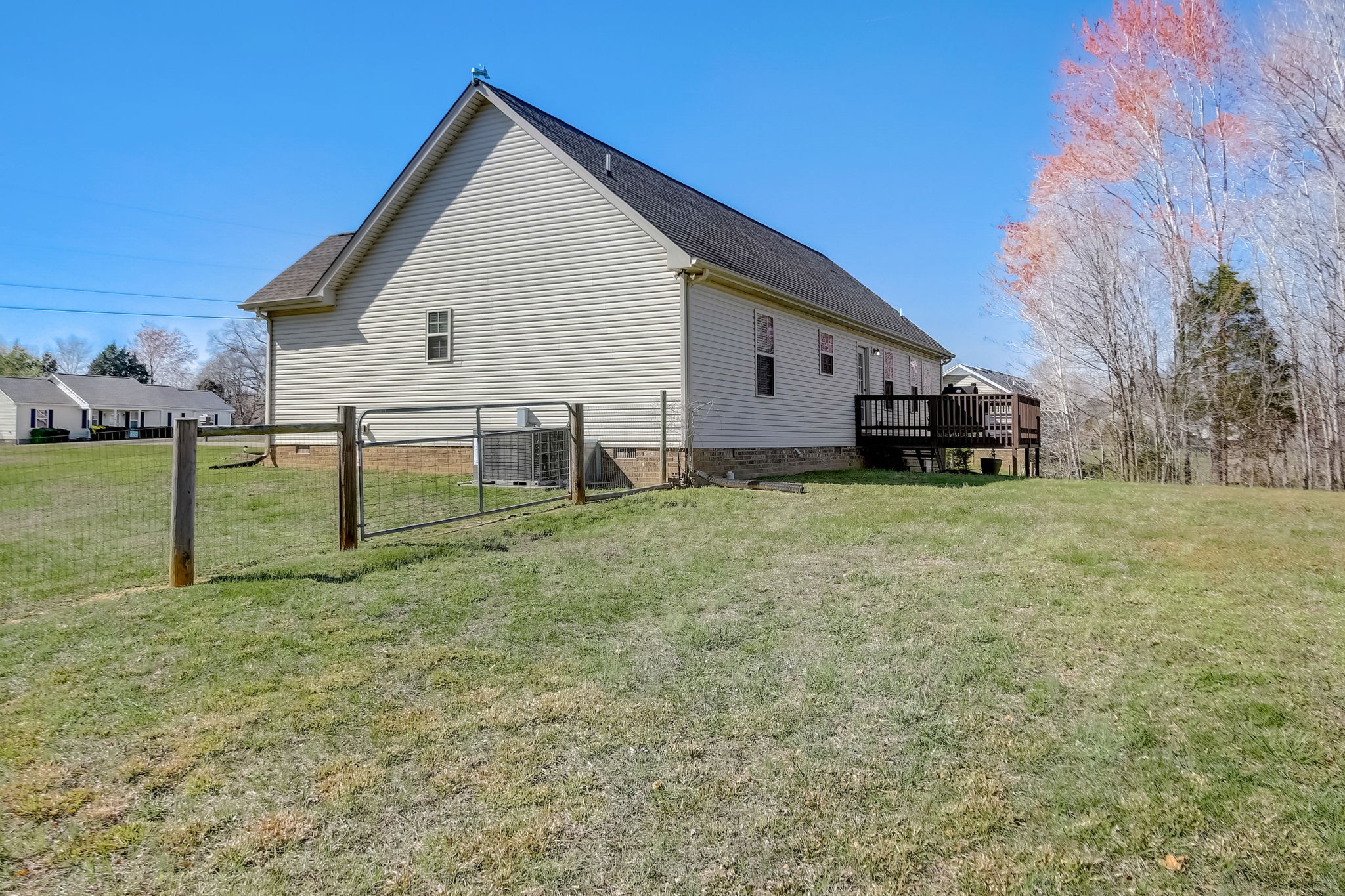 1030 Orion Jones Road Chapmansboro, TN 37035 - Photo 38 of 45 Gallery Image 38