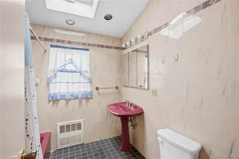 $899,998 | 218 Brown Street, Mineola, NY 11501