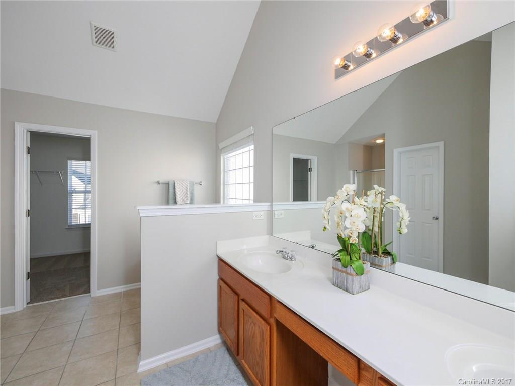 9535 Currier Road Charlotte, NC 28215 - Photo 16 of 23
