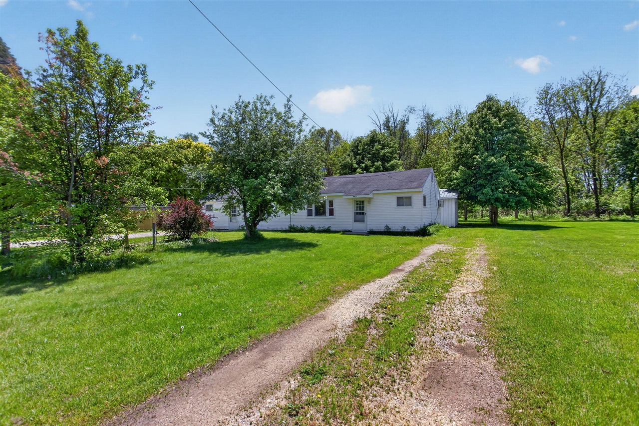 9163-9165 Cady Road Jackson, MI 49201 - Photo 16 of 45