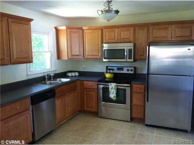 9700 Reams Road Chesterfield, VA 23236 - Photo 2 of 7 Kitchen