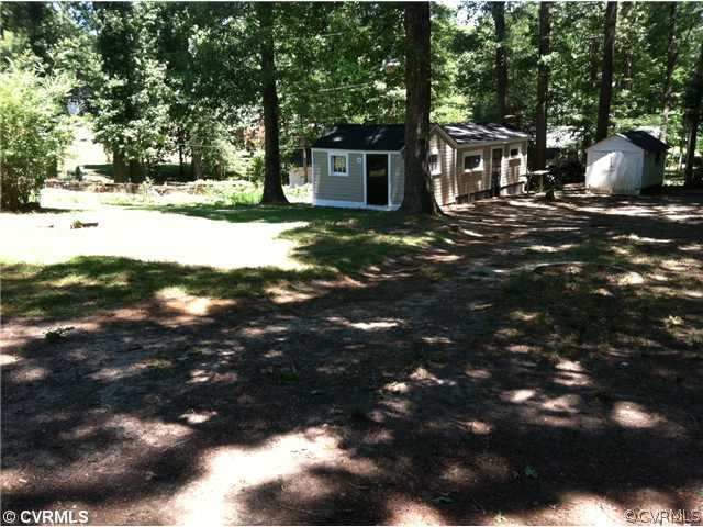 9700 Reams Road Chesterfield, VA 23236 - Photo 6 of 7 Exterior Back