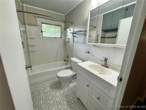 $235,000 | 30 McBride Drive, Jeffersonville, IN 47130