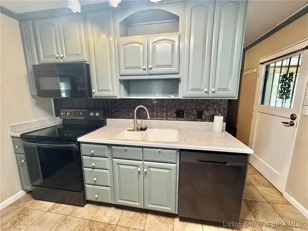 $235,000 | 30 McBride Drive, Jeffersonville, IN 47130