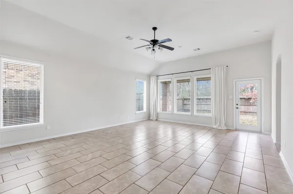 $2,500 | 23430 Banks Mill Drive, New Caney, TX 77357