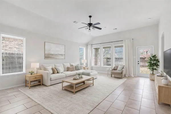 $2,500 | 23430 Banks Mill Drive, New Caney, TX 77357