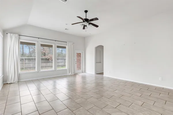 $2,500 | 23430 Banks Mill Drive, New Caney, TX 77357