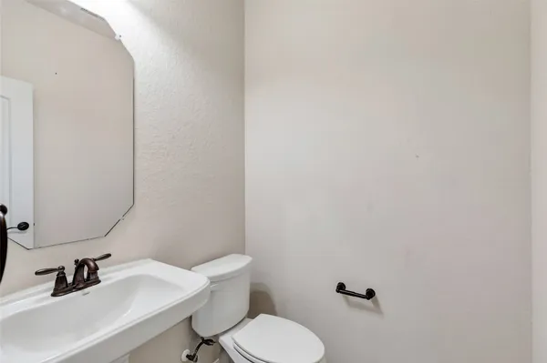 $2,500 | 23430 Banks Mill Drive, New Caney, TX 77357