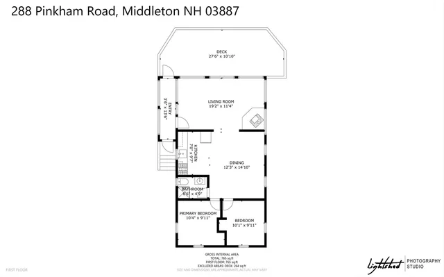 a sign that is on the side of a road