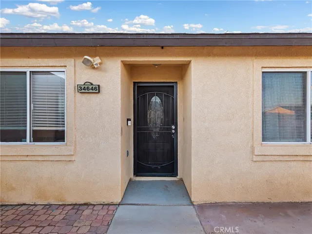 $280,000 | 34646 Paseo Del Valle, Barstow, CA 92311