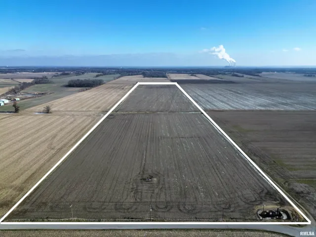 $957,000 | 0 County Road 700 Road East, Mount Carmel, IL 62863