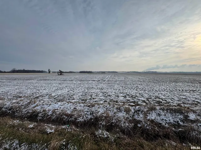 $957,000 | 0 County Road 700 Road East, Mount Carmel, IL 62863