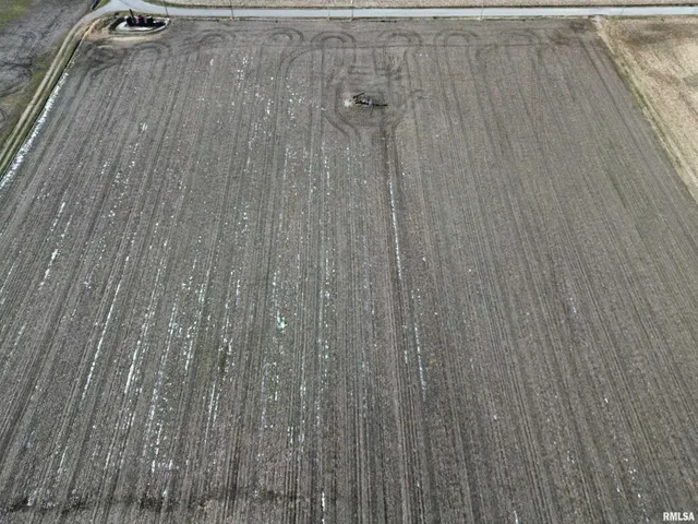 $957,000 | 0 County Road 700 Road East, Mount Carmel, IL 62863