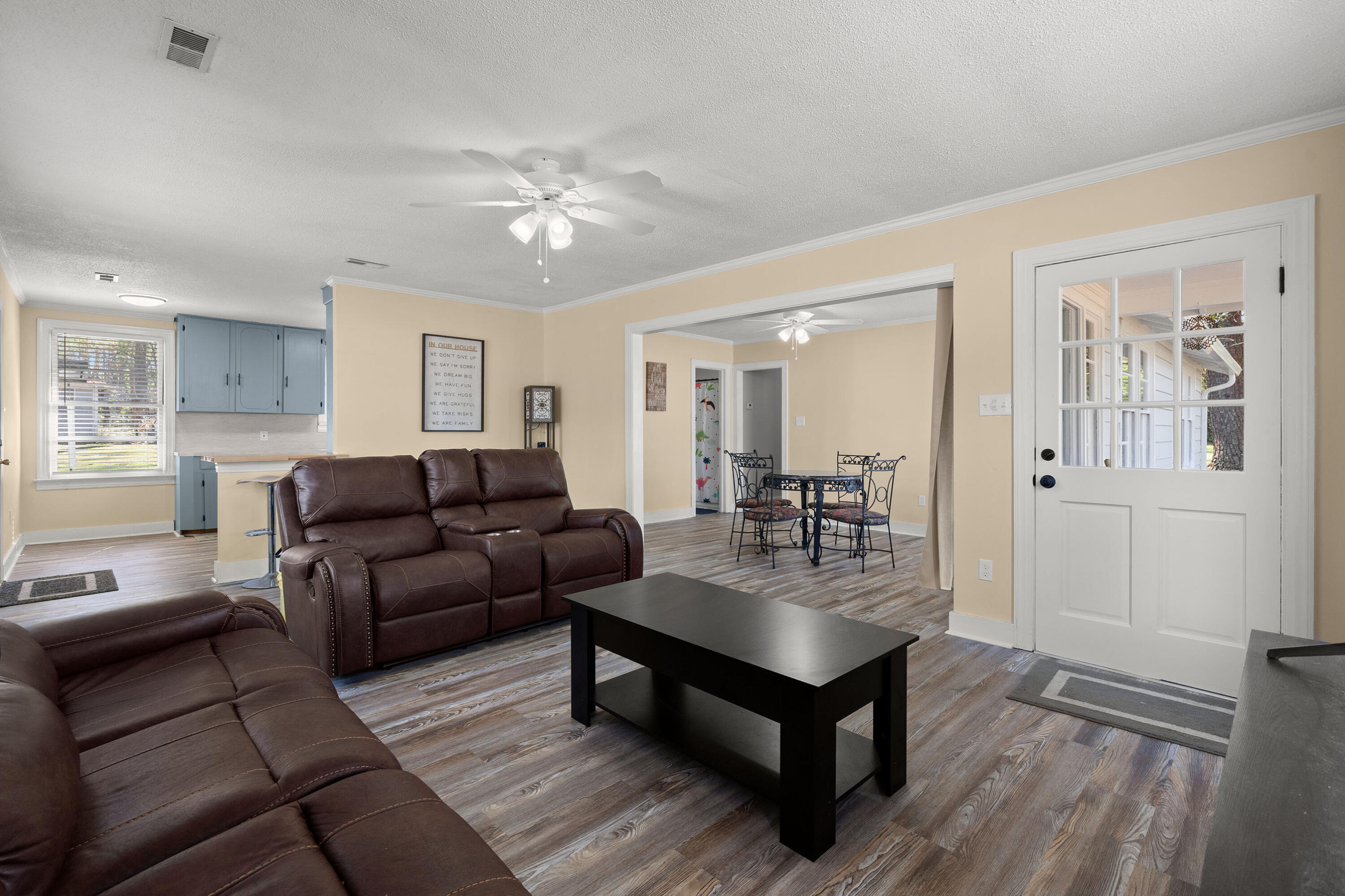 706 Ridge Saint George Sc 29477 St. George, SC 29477 - Photo 6 of 28 7