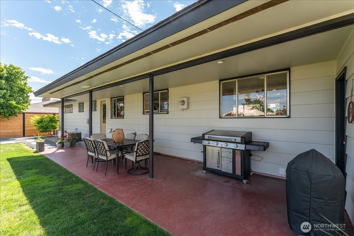 1112 Cedar Street Wenatchee, WA 98801 - Photo 36 of 40