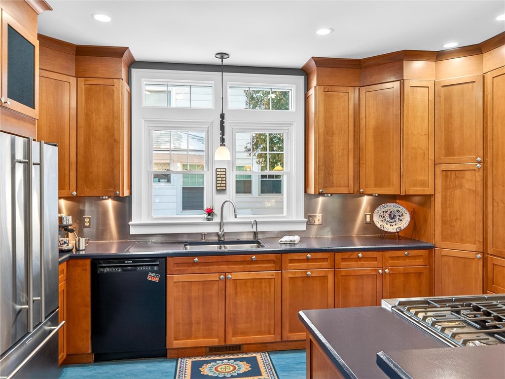 55 Reservoir Avenue Rochester, NY 14620 - Photo 7 of 50 Gallery Image 7