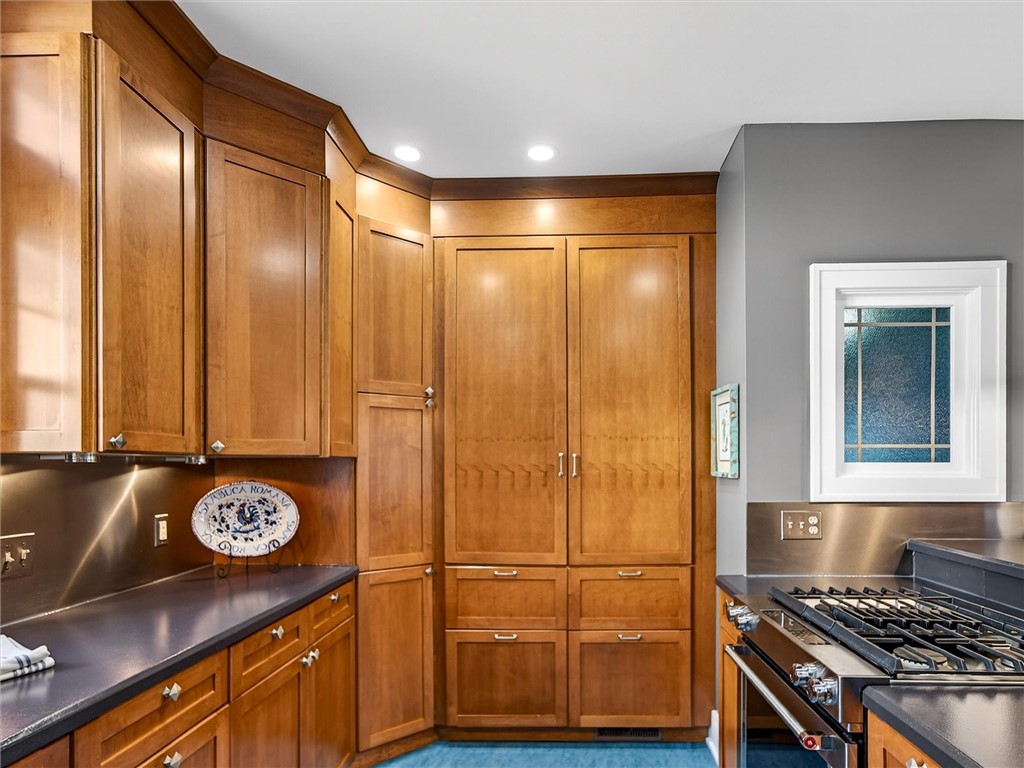 55 Reservoir Avenue Rochester, NY 14620 - Photo 8 of 50 Gallery Image 8