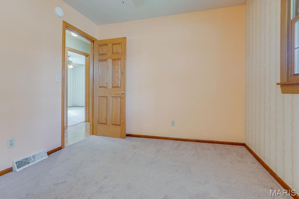 701 Nebraska Street Bethalto, IL 62010 - Photo 17 of 32