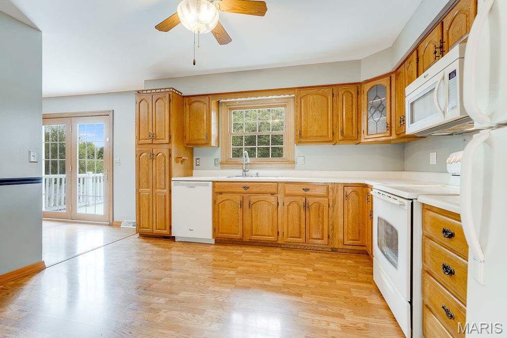 701 Nebraska Street Bethalto, IL 62010 - Photo 9 of 32