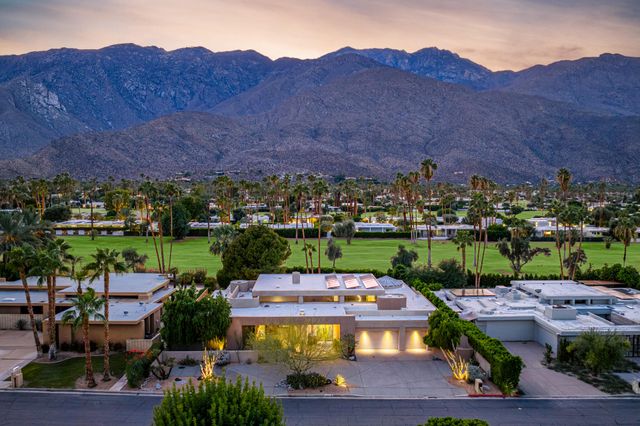 $2,800,000 | 2331 South Caliente Drive, Palm Springs, CA 92264