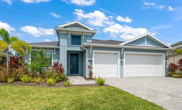 $829,000 | 2516 Cobalt Shores Lane, Clearwater, FL 33761