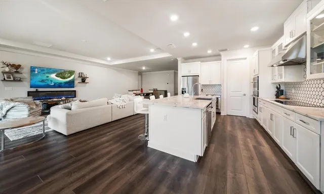 $829,000 | 2516 Cobalt Shores Lane, Clearwater, FL 33761