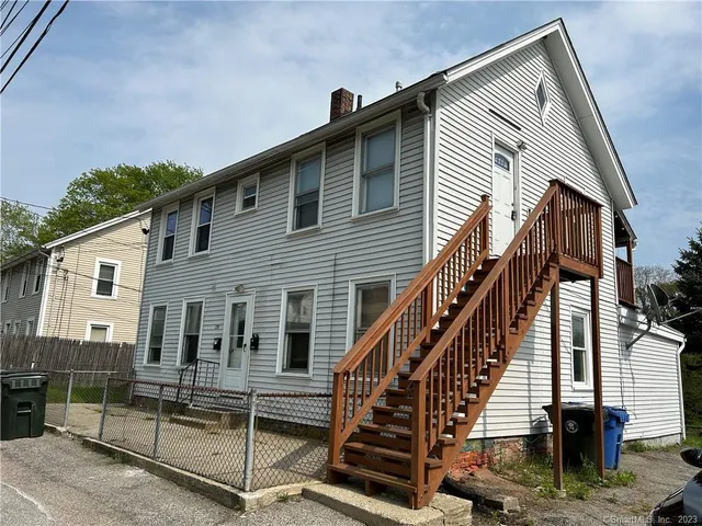 $440,000 | 239 North Main Street, Norwich, CT 06360