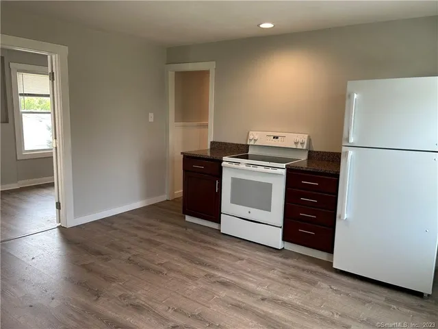 $440,000 | 239 North Main Street, Norwich, CT 06360