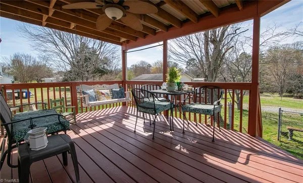$289,995 | 407 North 9th Street, Mebane, NC 27302