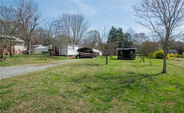 $289,995 | 407 North 9th Street, Mebane, NC 27302