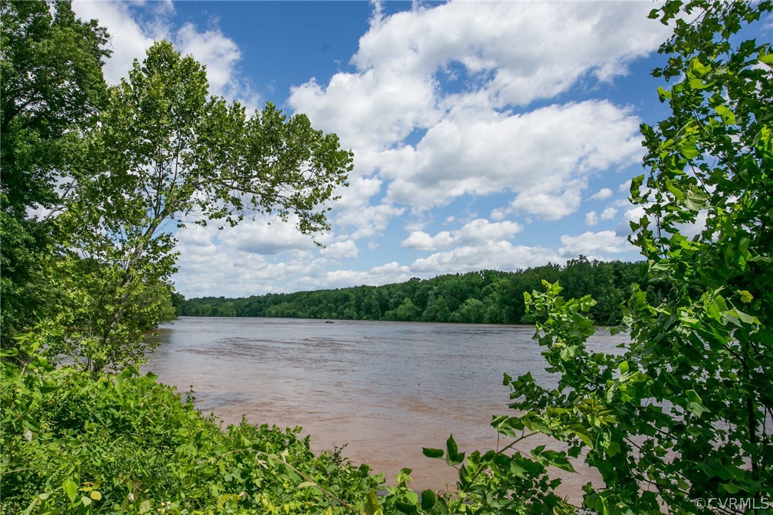 2832 Skipton Road Richmond, VA 23225 - Photo 45 of 48 Gallery Image 45
