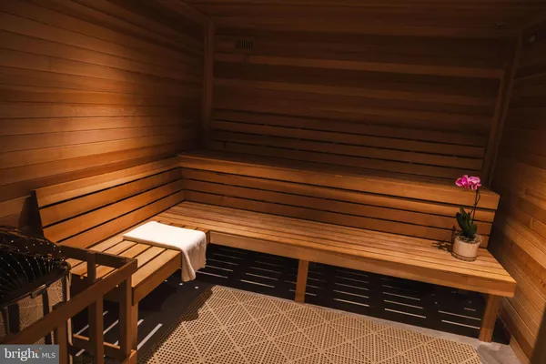 $2,750 | 200 South Broad Street, Unit 315, Philadelphia, PA 19102