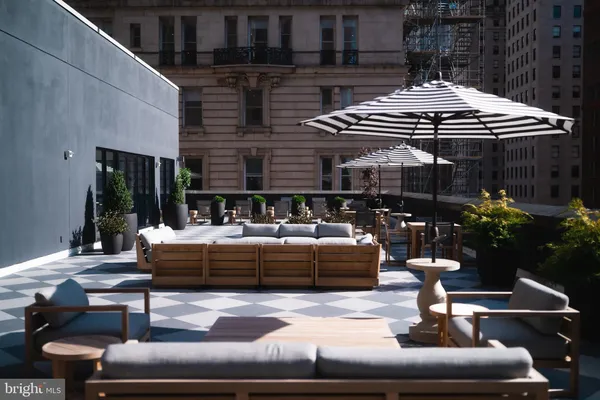 $2,750 | 200 South Broad Street, Unit 315, Philadelphia, PA 19102