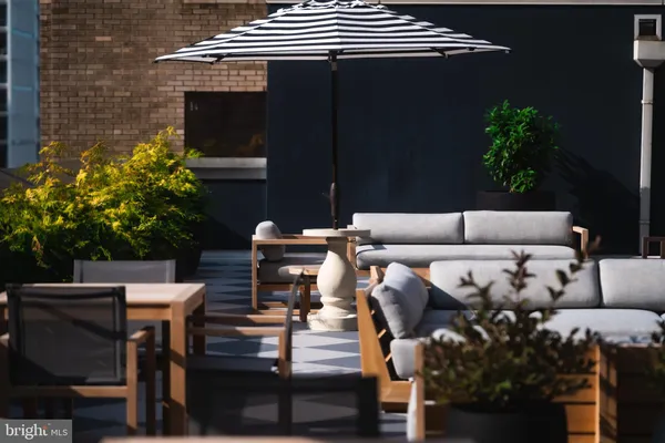 $2,750 | 200 South Broad Street, Unit 315, Philadelphia, PA 19102