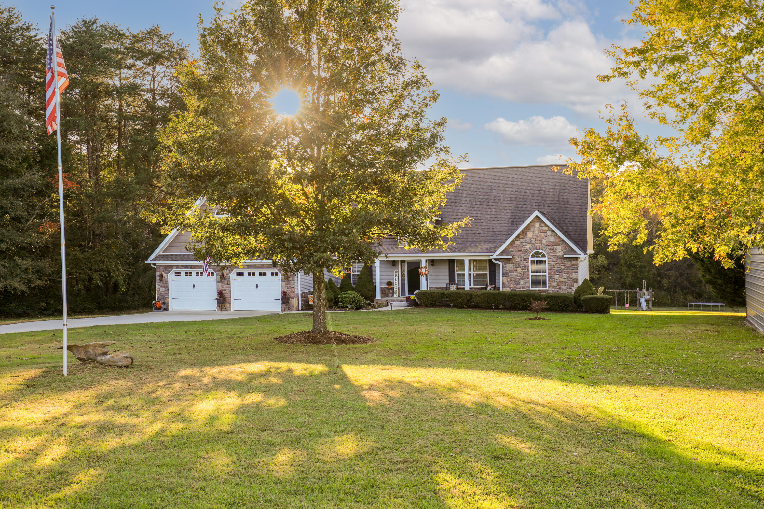 444 Deerfield Road Chickamauga, GA 30707 - Photo 7 of 98 Large Front Yard w/ Flag Pole