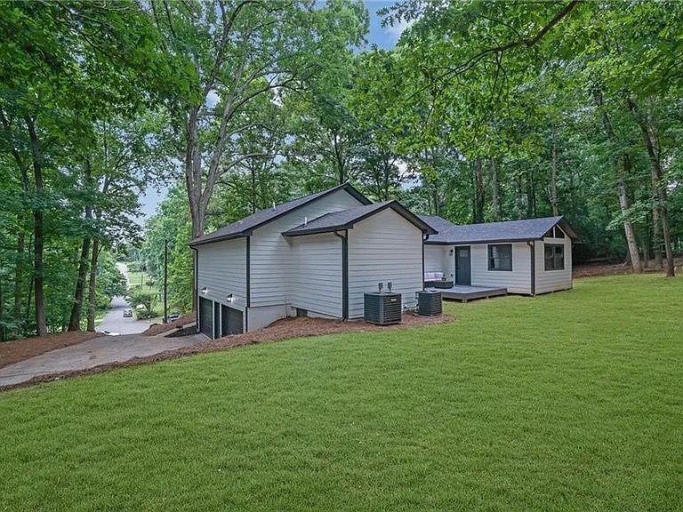 2000 Doefield Street Canton, GA 30115 - Photo 44 of 45 Gallery Image 44
