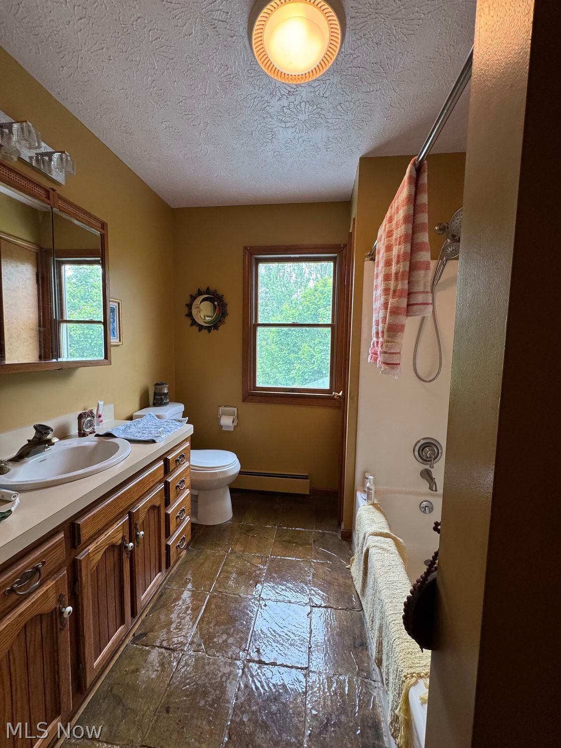 7950 Coon Club Road Medina, OH 44256 - Photo 18 of 29 Hallway Bathroom - 2nd floor