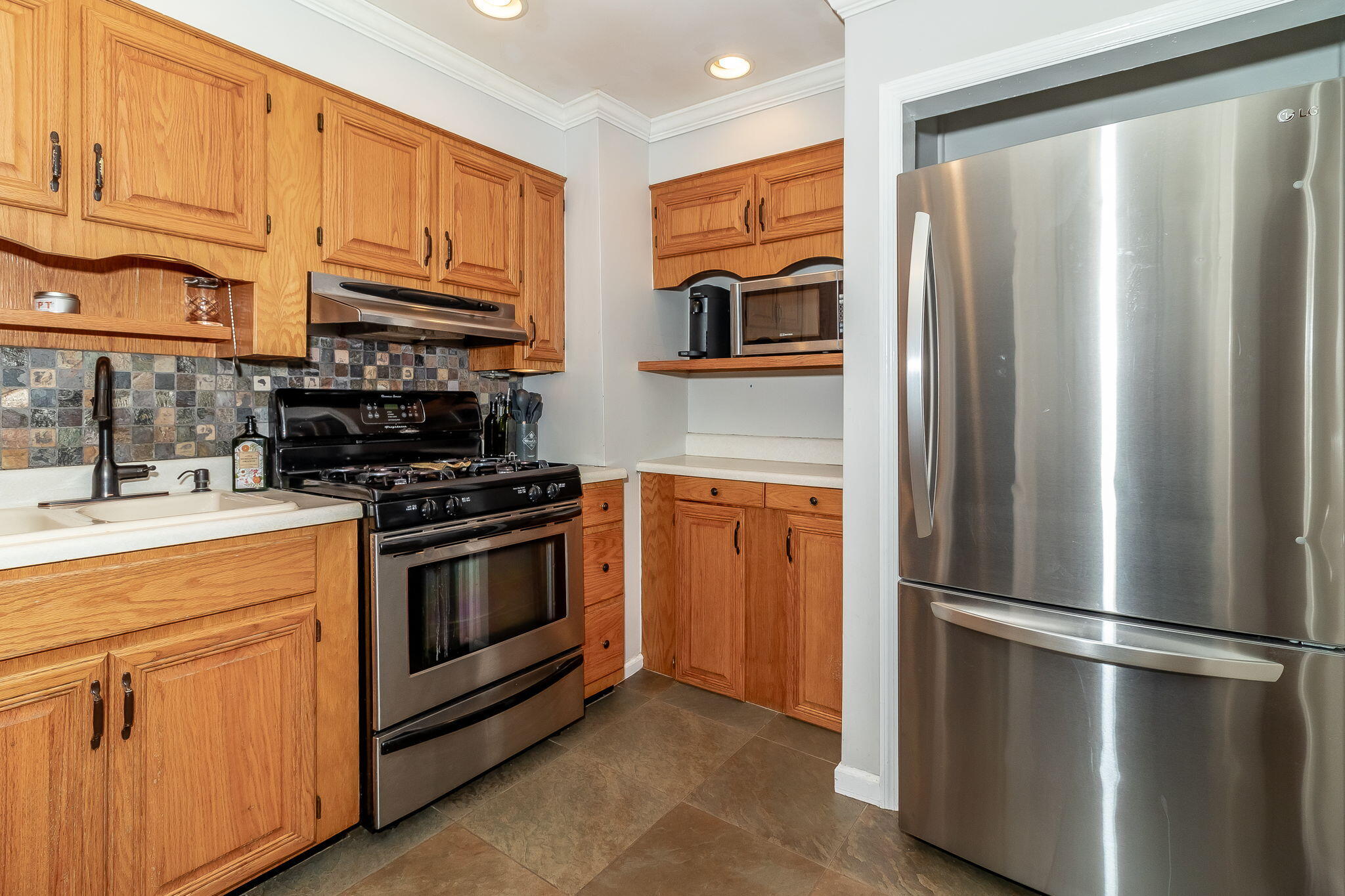 542 Hickman Road Augusta, GA 30904 - Photo 13 of 45 16-web-or-mls-542 HICKMAN RD ©-1135