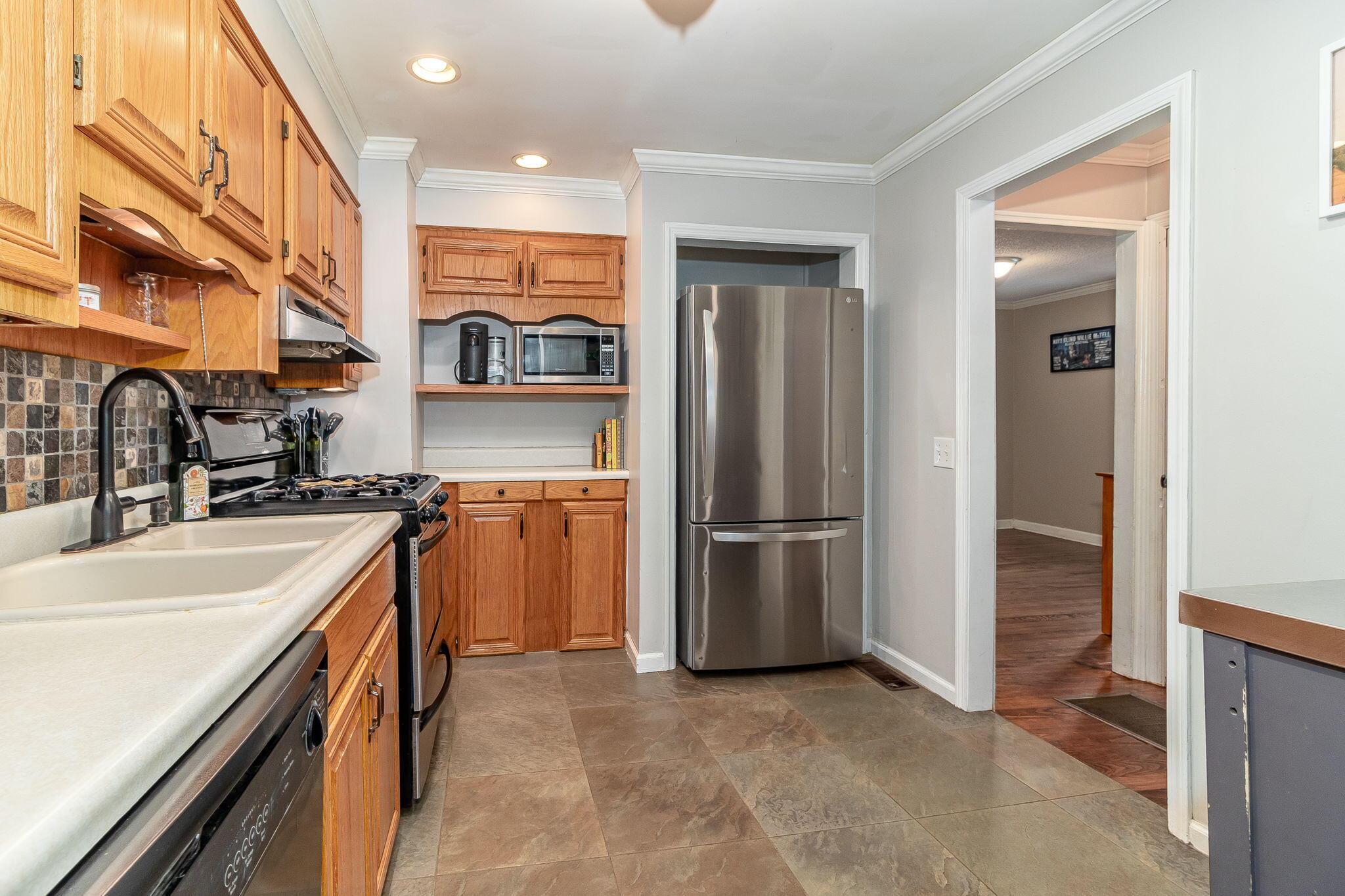 542 Hickman Road Augusta, GA 30904 - Photo 14 of 45 17-web-or-mls-542 HICKMAN RD ©--6