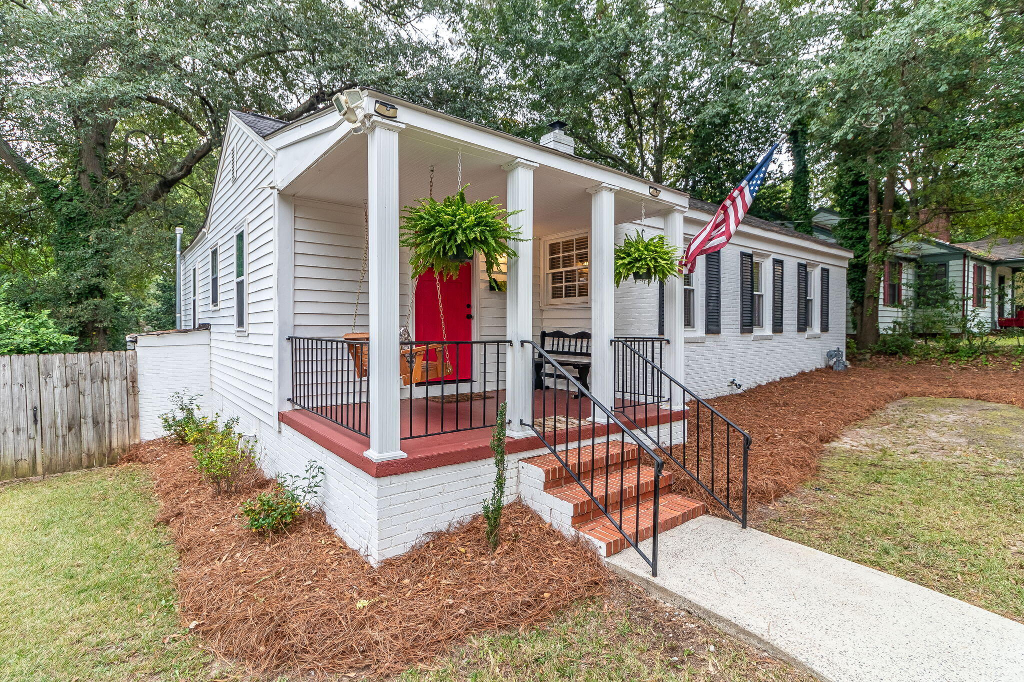 542 Hickman Road Augusta, GA 30904 - Photo 4 of 45 7-web-or-mls-542 HICKMAN RD ©-1210