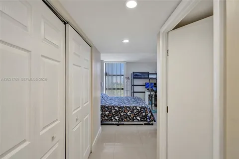 $399,000 | 20335 West Country Club Drive, Unit 809, Aventura, FL 33180