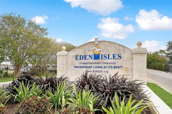 $335,000 | 120 Columbia Place, Slidell, LA 70458