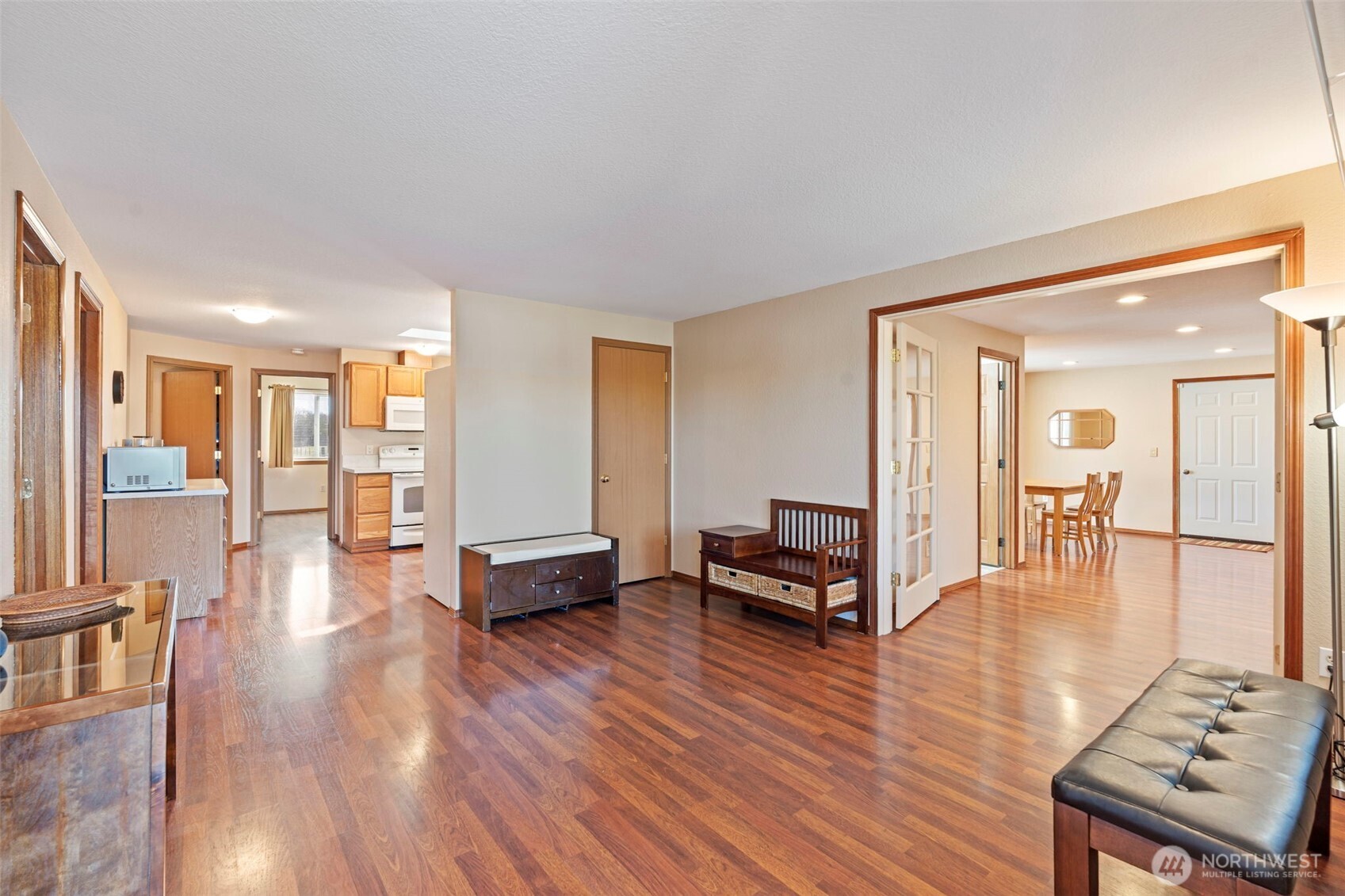 17944 Camus Drive Southwest Rochester, WA 98579 - Photo 3 of 36