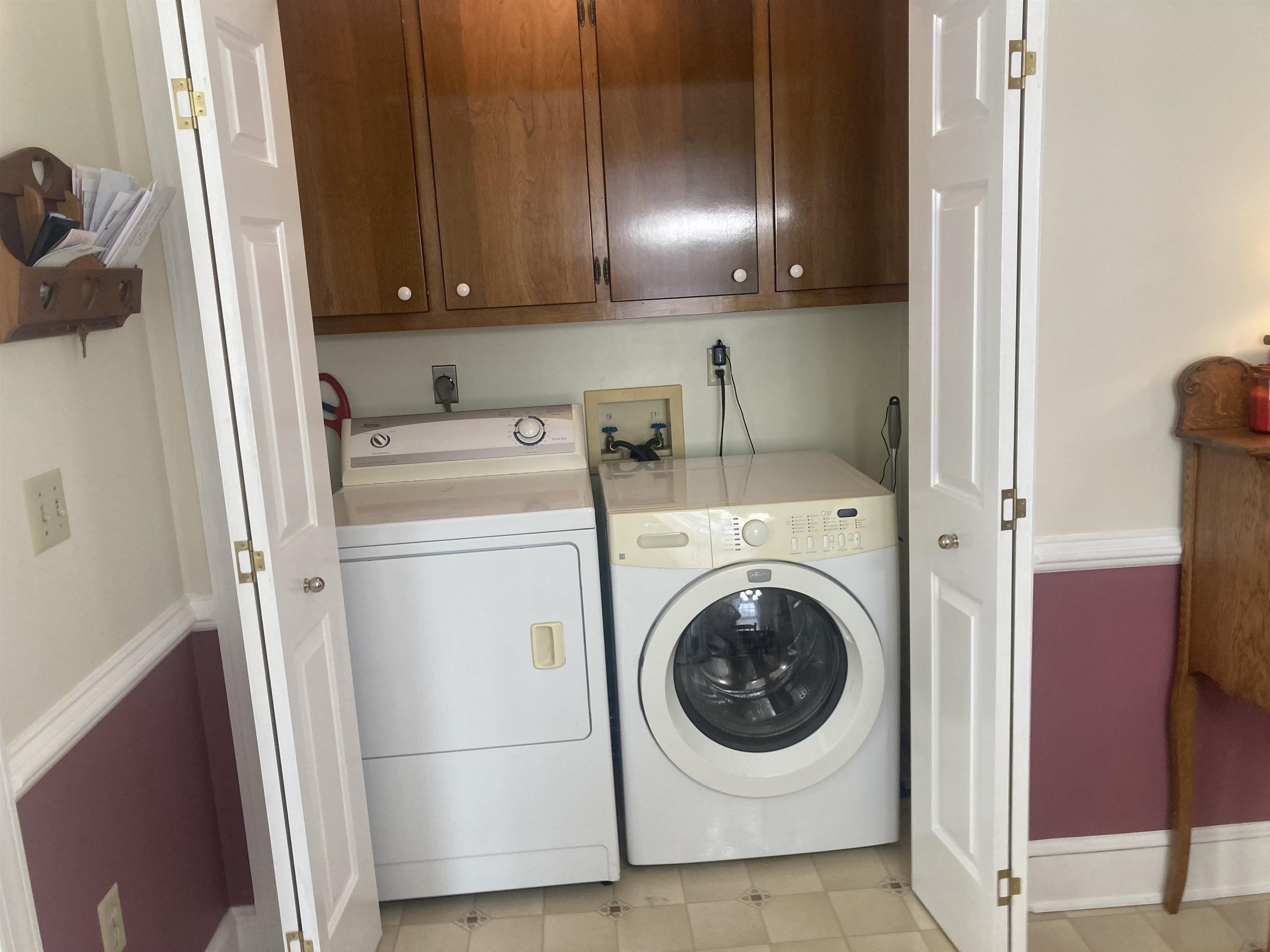 36 Spring Court Waynesboro, VA 22980 - Photo 25 of 72 a utility room with dryer and washer