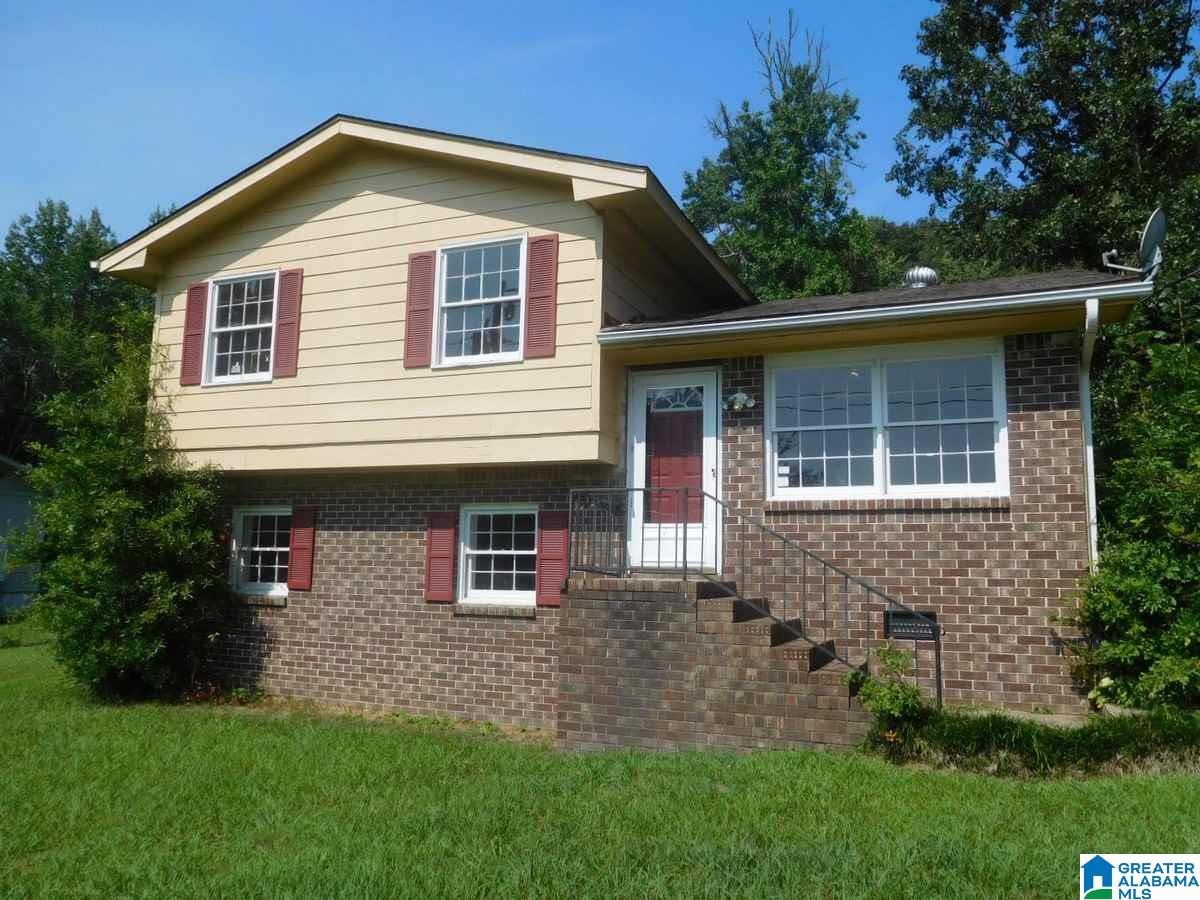 805 South 2nd Street Oneonta, AL 35121 - Photo 1 of 21