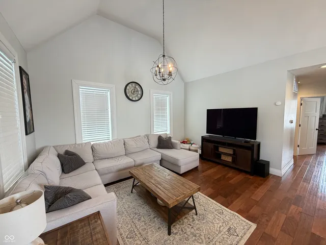 $269,000 | 1015 3rd Street, Covington, IN 47932