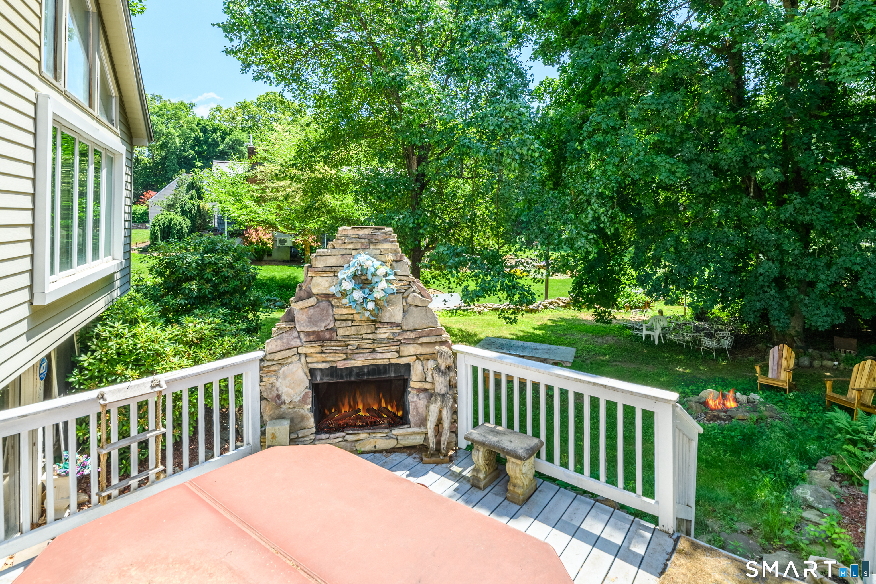 232 Spring Street Manchester, CT 06040 - Photo 5 of 40