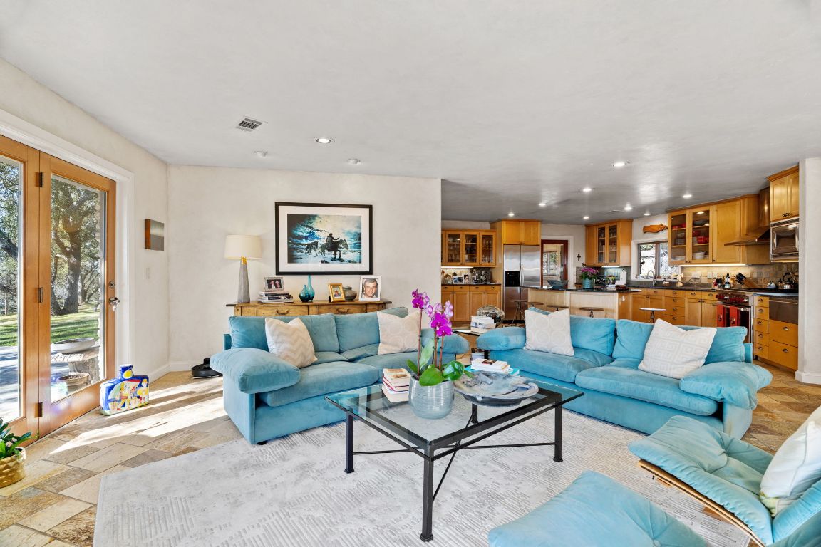 2910 Fall Creek Road Spicewood, TX 78669 - Photo 12 of 39